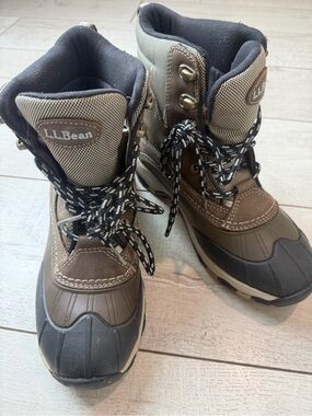 L.L.Bean Women’s Size 8 PrimaLoft TEK2.5 Waterproof Winter Snow Hiking Boots